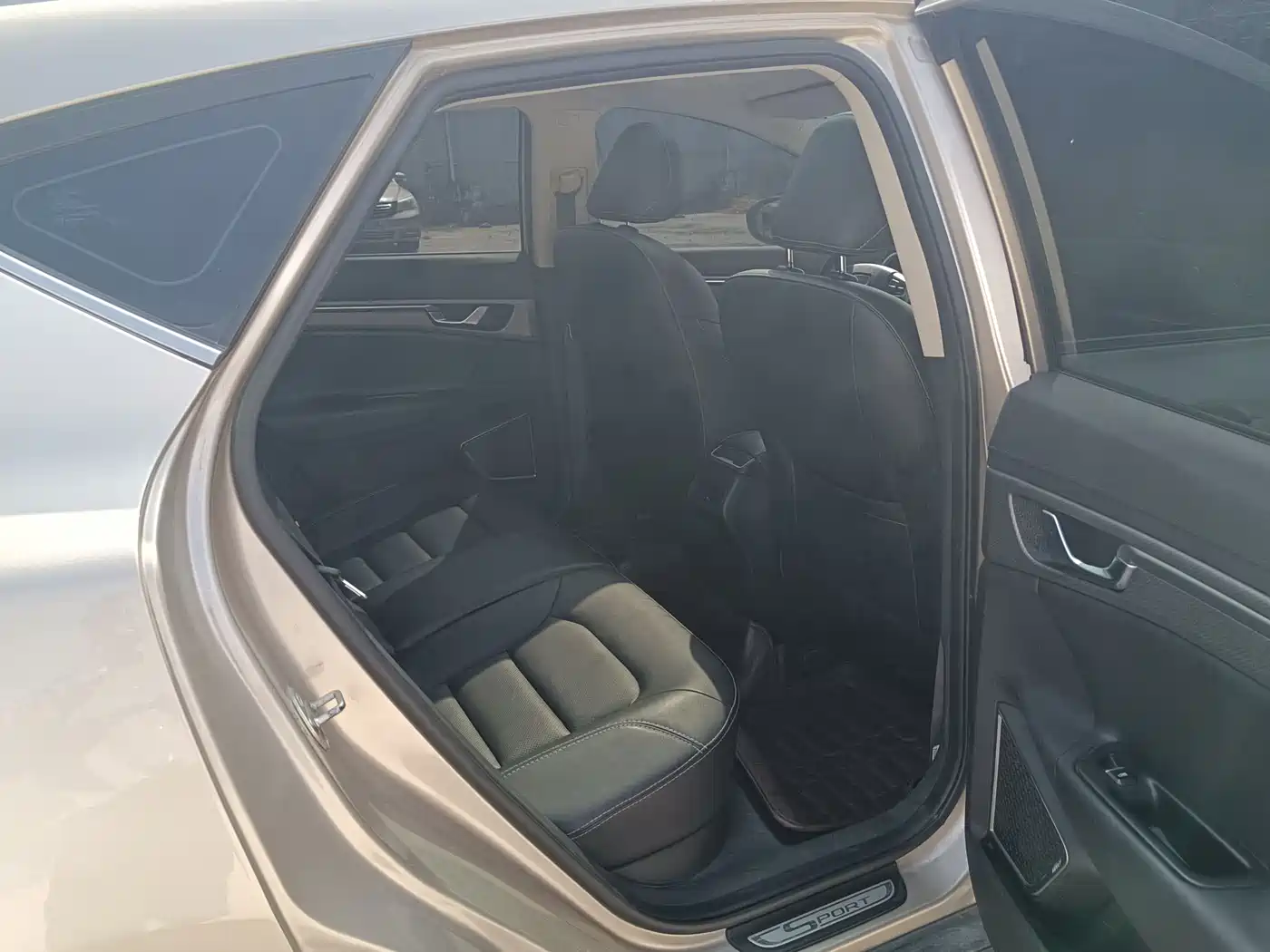 Geely Emgrand GS 2016 2016 Sport Edition 1.8L Manual Premium