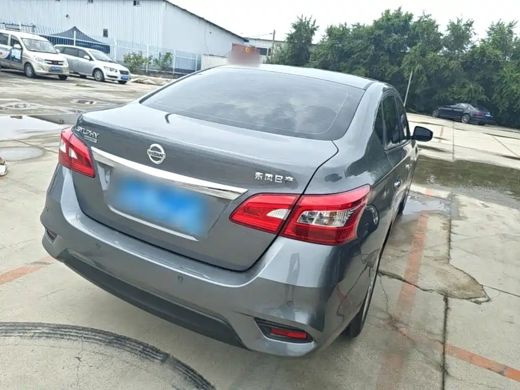 Nissan SYLPHY, миниатюра 7
