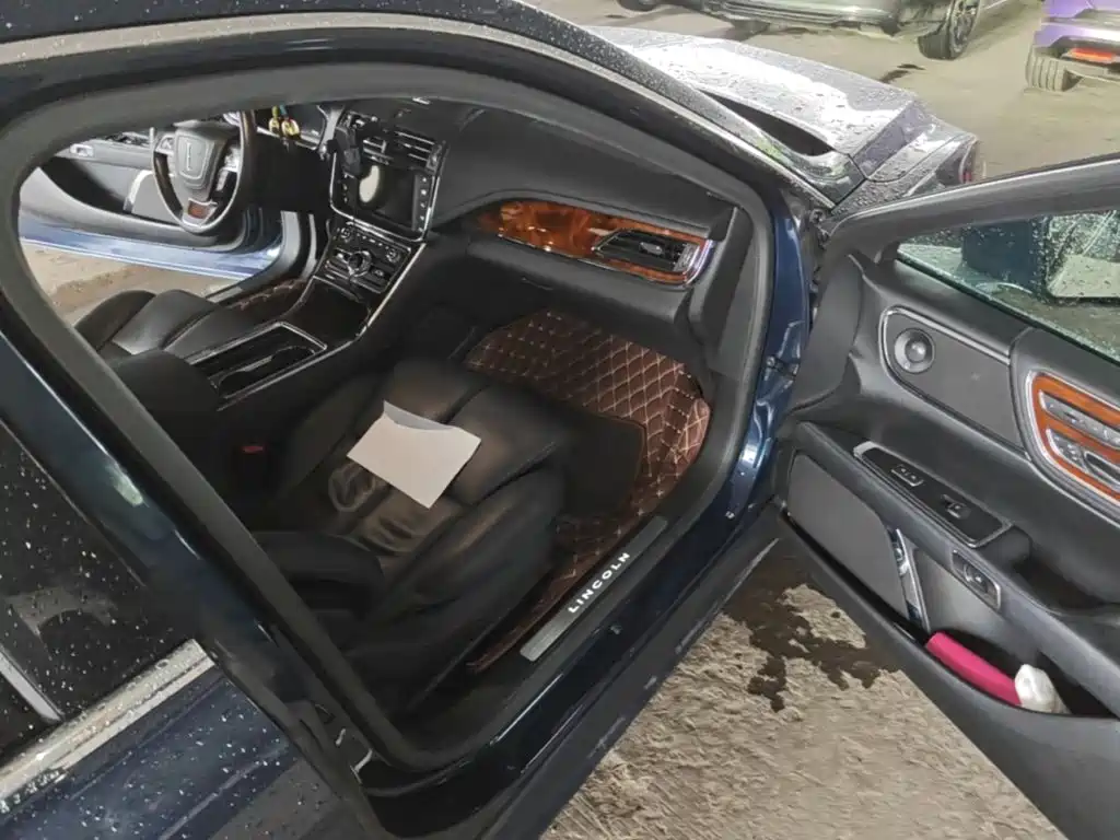 Lincoln Continental 2018 2017 2.0T 2WD Prestige