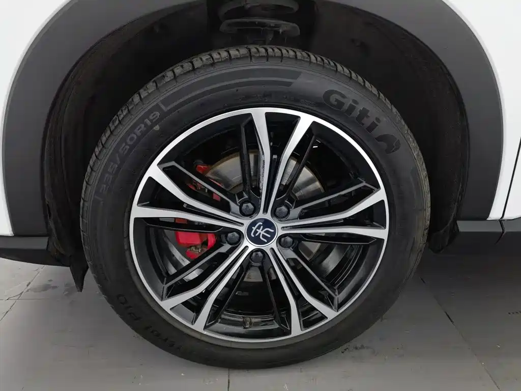 صورة 17 - BYD Song PLUS