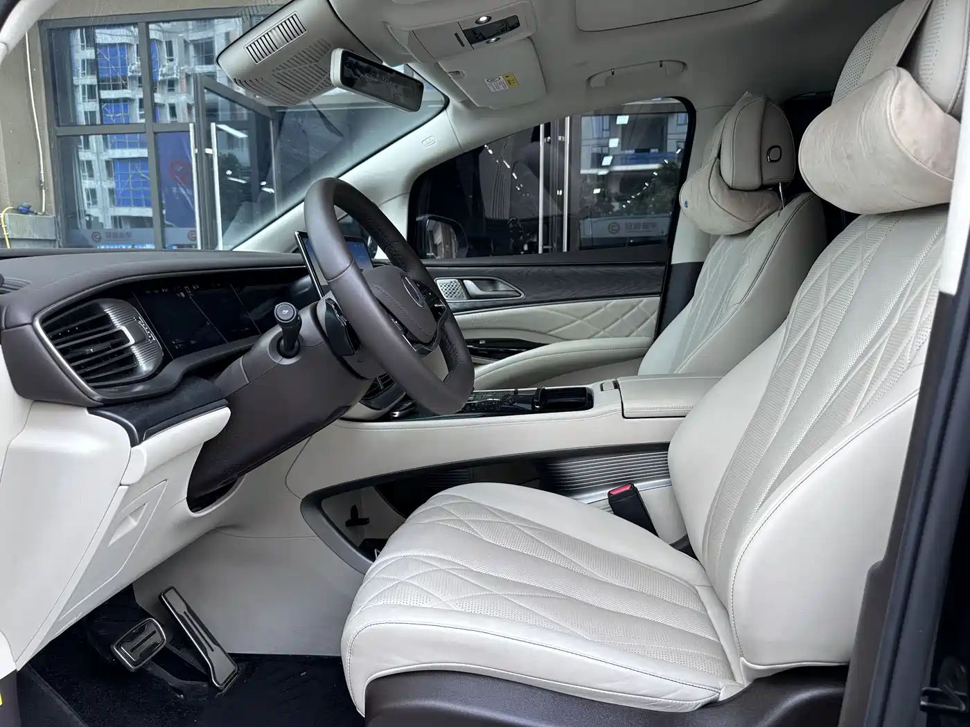 Denza D9 2025 DM-i Smart Drive Edition 1020 AWD Prestige фото 12