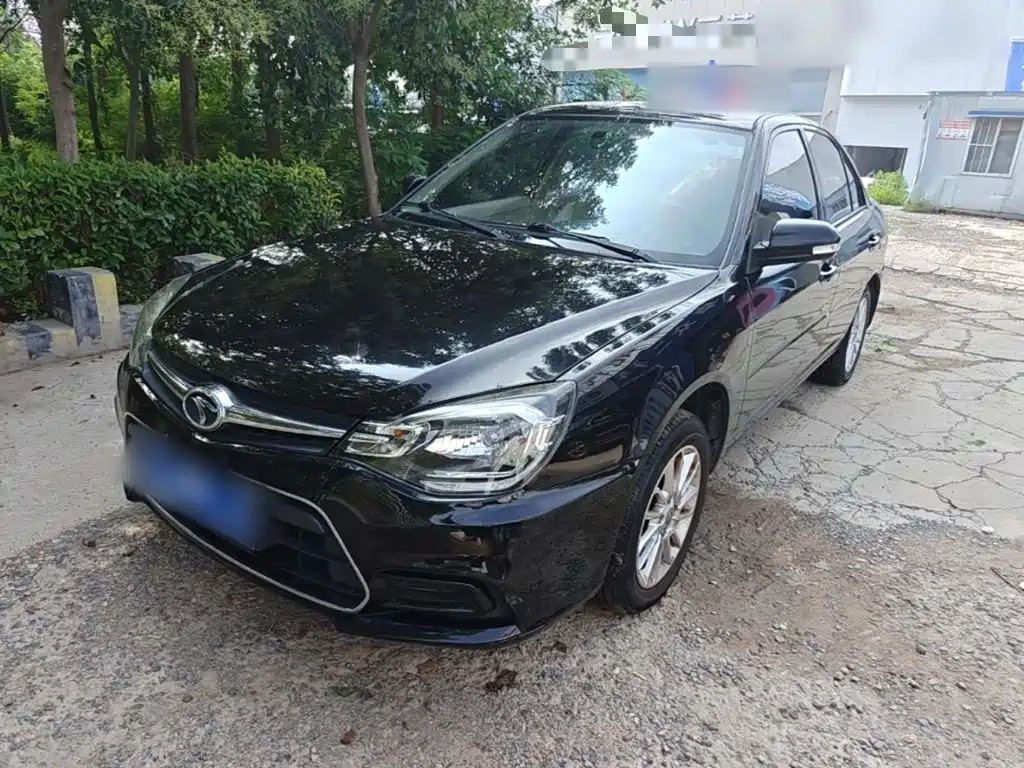 Soueast V3 Lingyue 2018 2015 1.5L Manual Happiness Edition
