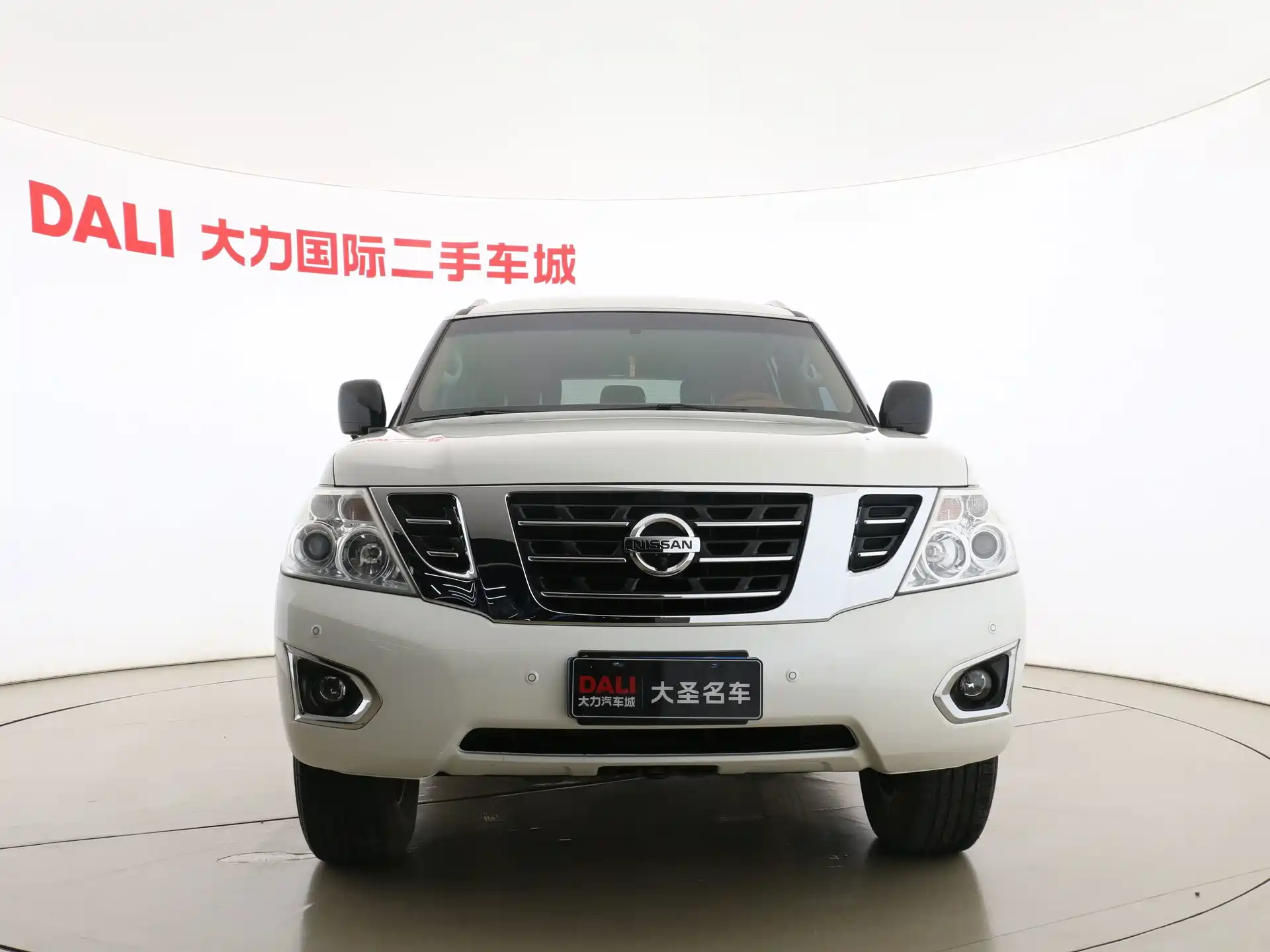 Фото 2 - Nissan Patrol