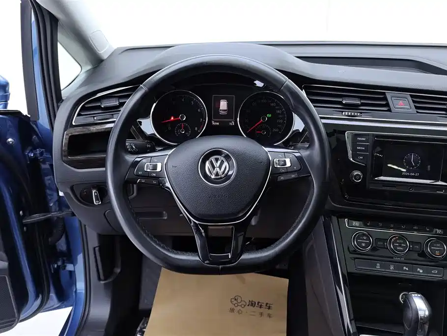 Volkswagen Touran 2016 Touran L 280TSI DSG Luxury фото 15