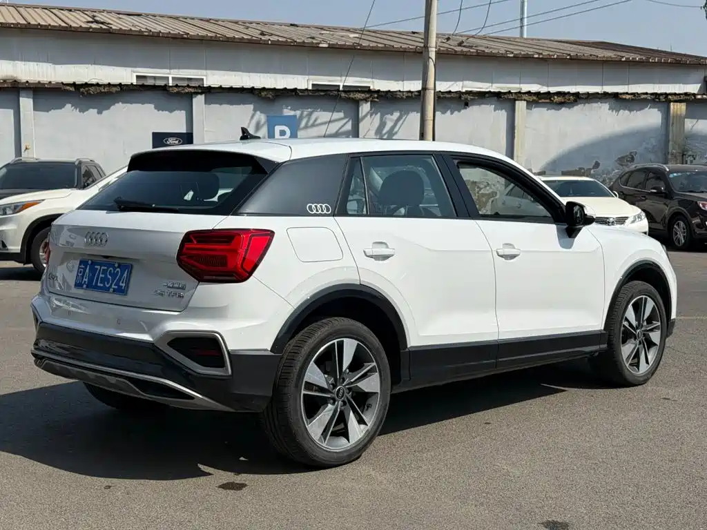 Audi Q2L 2024 2024 35TFSI Fashion Elegance