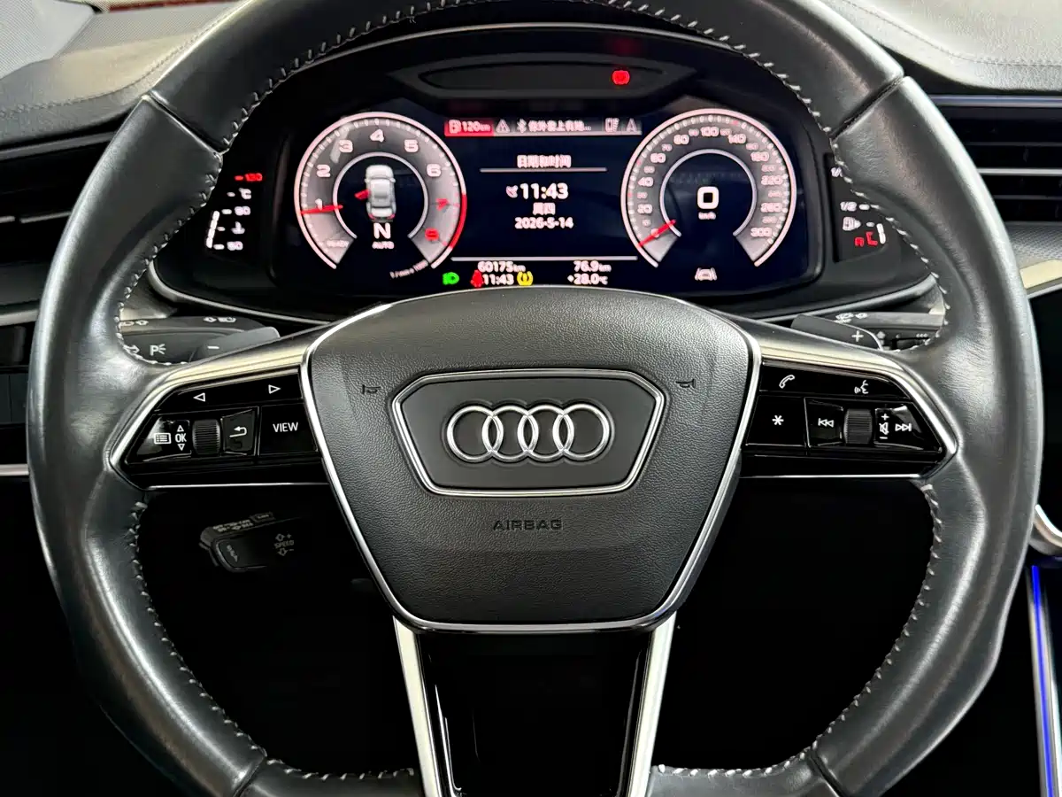 Audi A6L 2021 45 TFSI Exclusive Sport фото 14