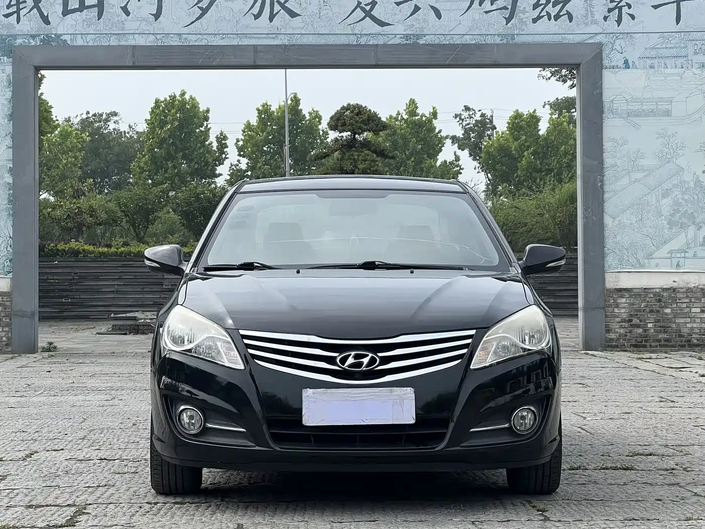 Hyundai Elantra 2011 1.6L Automatic Luxury фото 2