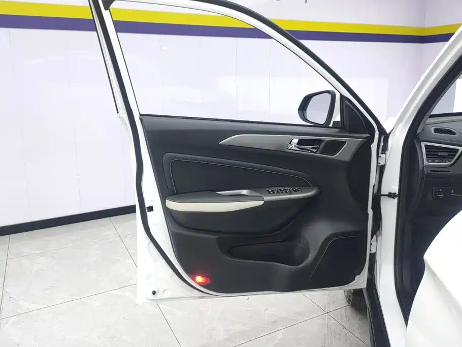 Changan CS35 2018 2017 1.6L Auto Luxury