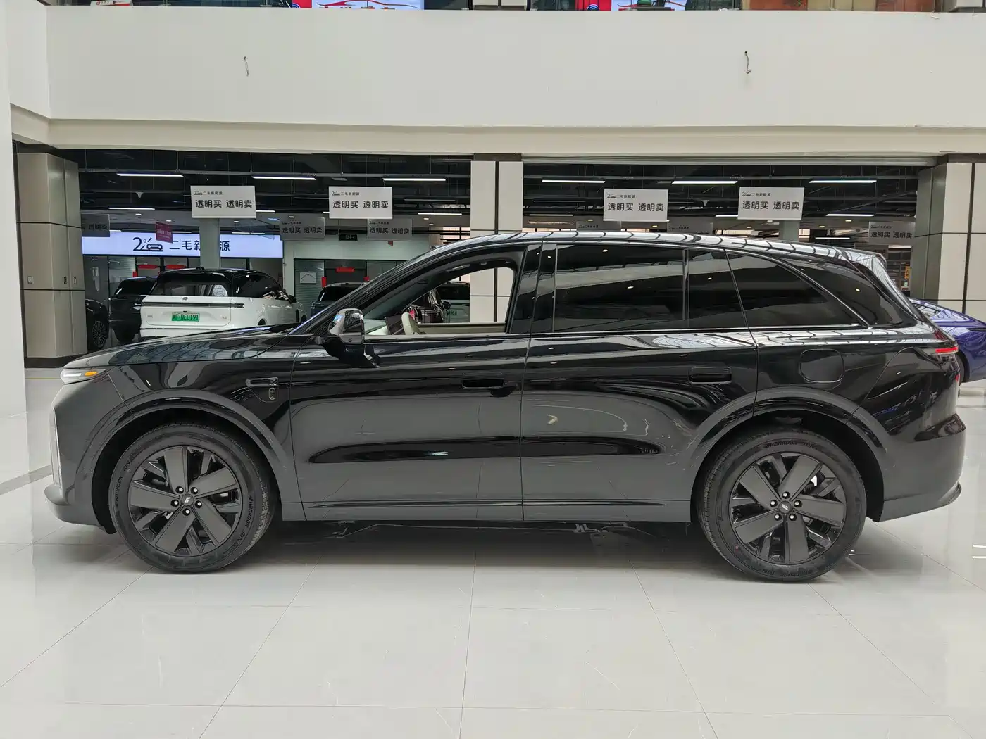 Li Auto L6 2026