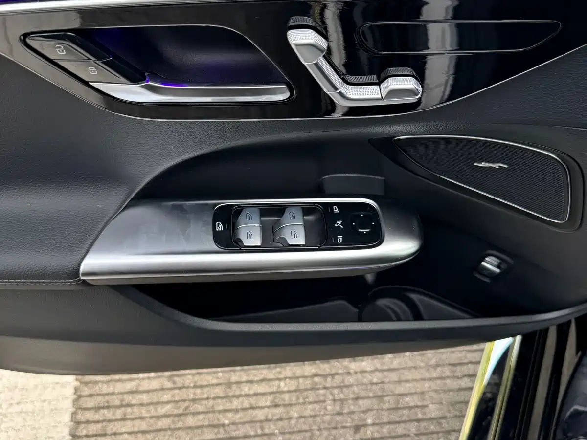 Mercedes-Benz C-Class 2022 C 260 L Sport Edition фото 4