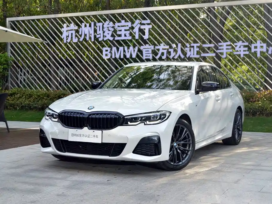 BMW 3 Series 2020 325i M Sport Black Night Package