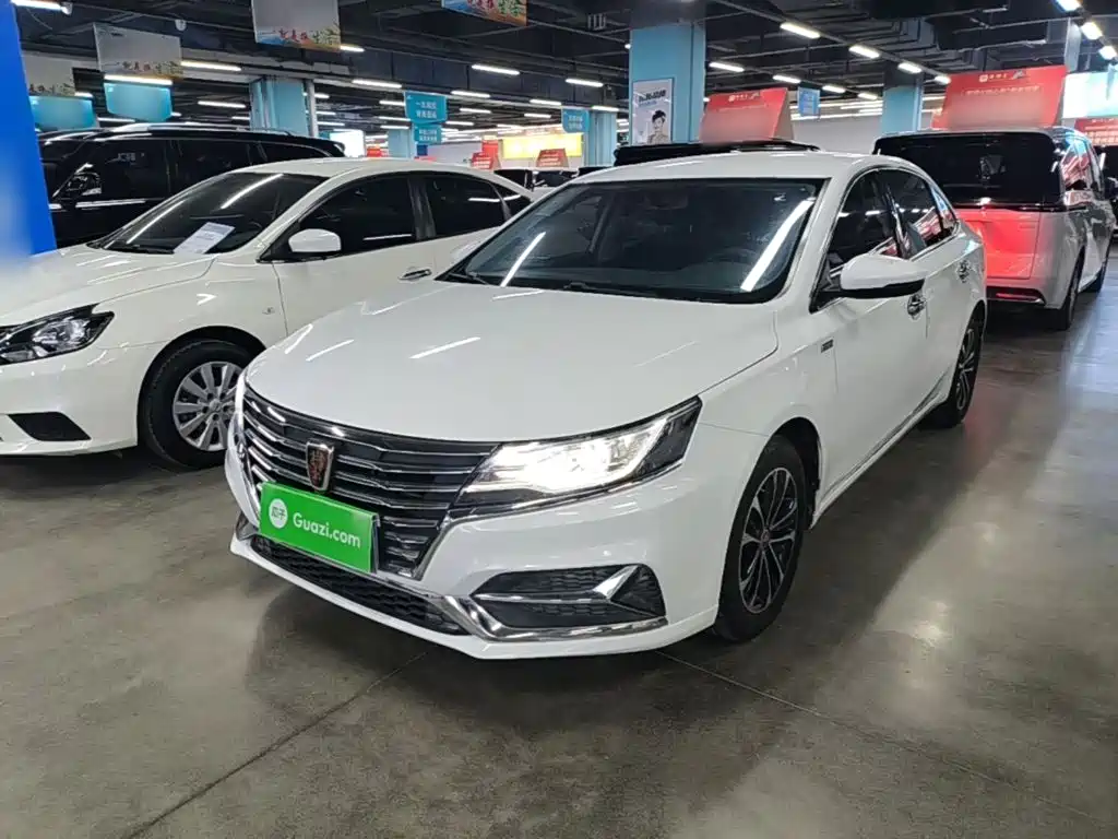 Фото 2 - Roewe i6