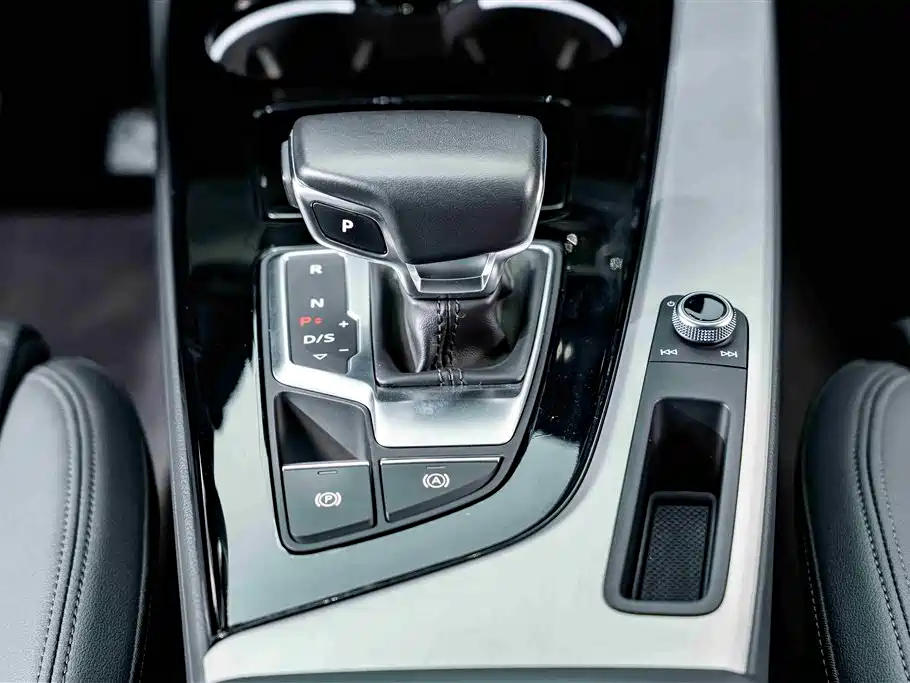 Audi A5 (Import) 2023 Sportback 40 TFSI quattro Luxury Dynamic фото 15