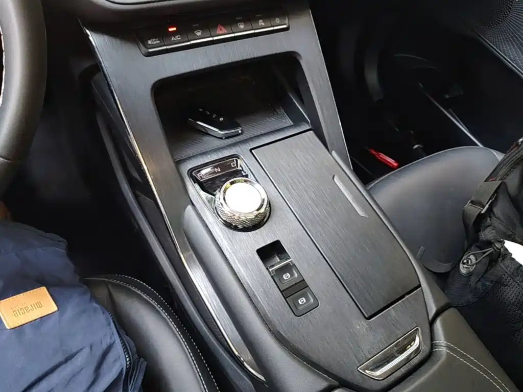 Haval H6 New Energy 2023 2023 DHT-PHEV 110KM Smooth Edition