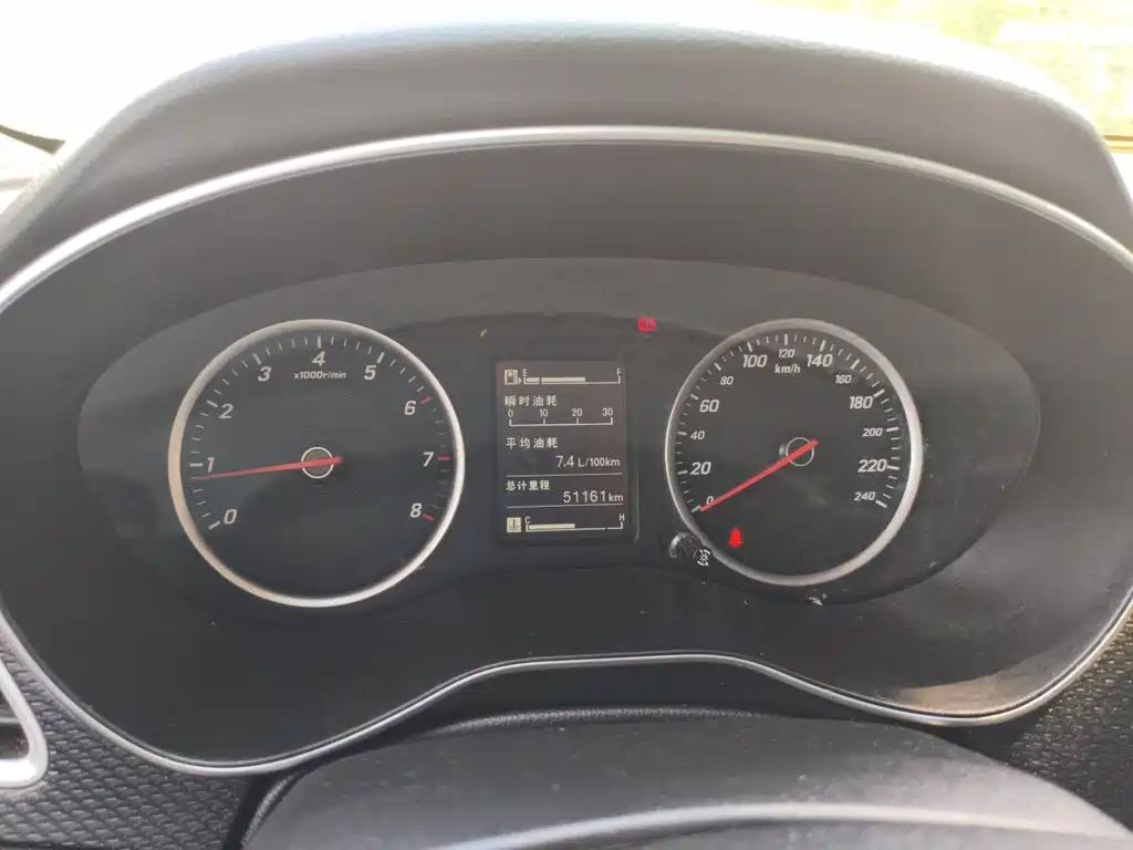 Baojun 730 2021 2021 1.5L Manual Fashion 7-Seater