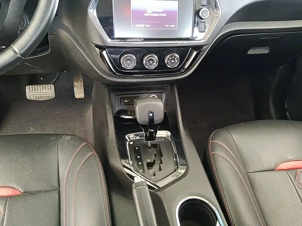 Soueast DX3 2018 2018 1.5T CVT Premium
