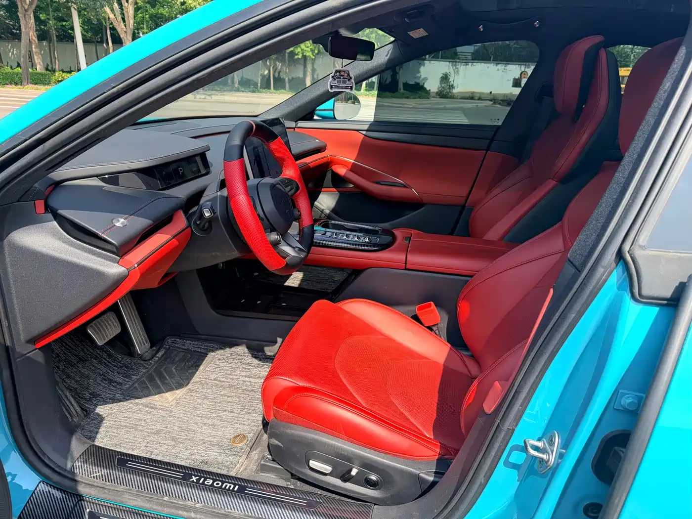 XIAOMI CAR XIAOMI SU7