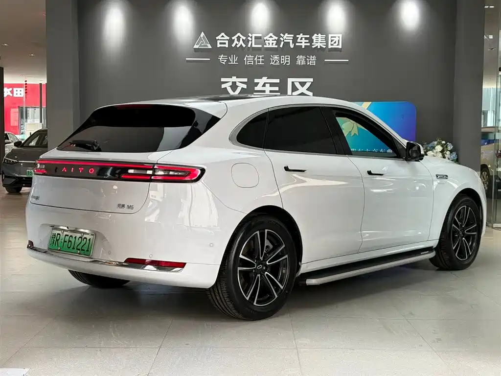 AITO Wenjie AITO M5 2025 Extended Range Ultra RWD фото 3
