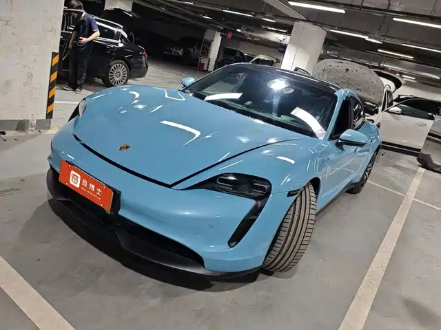 Porsche Taycan Taycan