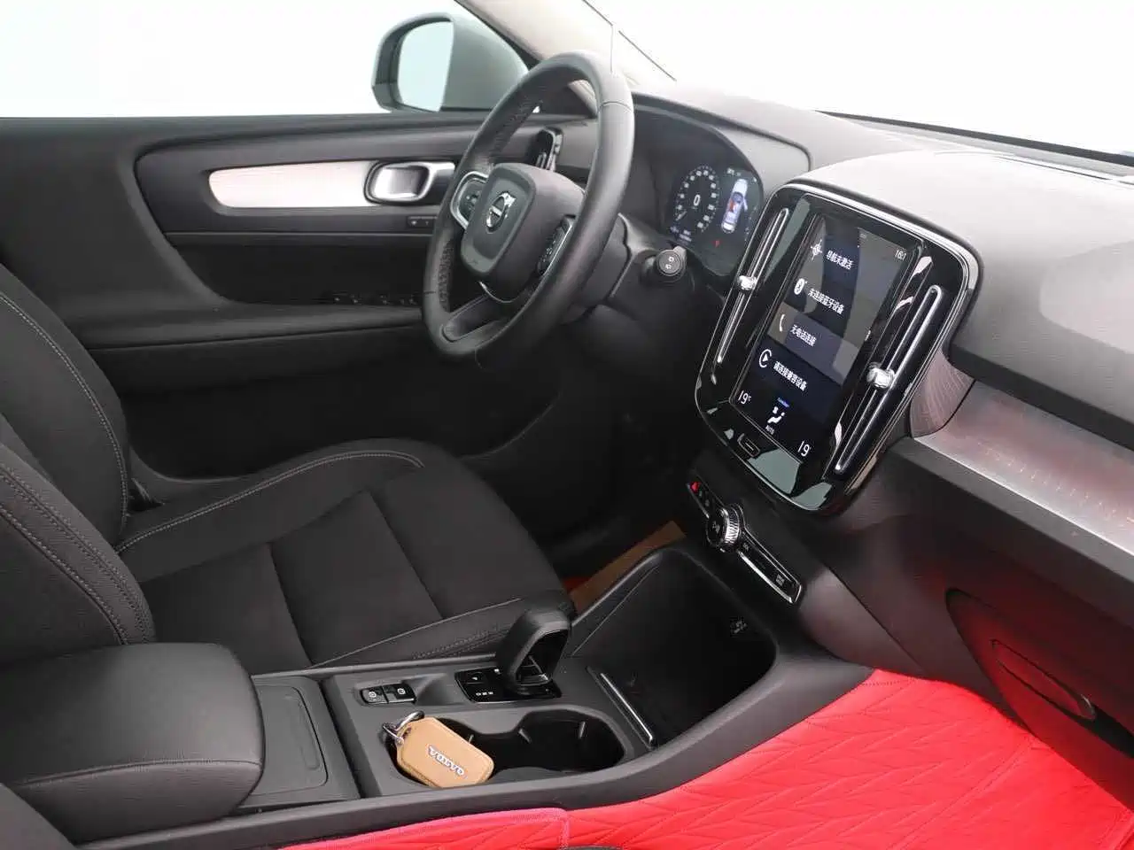 Volvo XC40 2021 2022 Model T4 AWD Smart Drive Fashion Edition