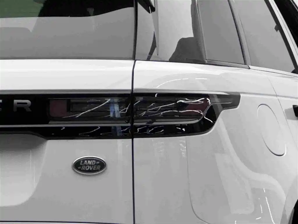 Фото 6 - Land Rover Range Rover Velar