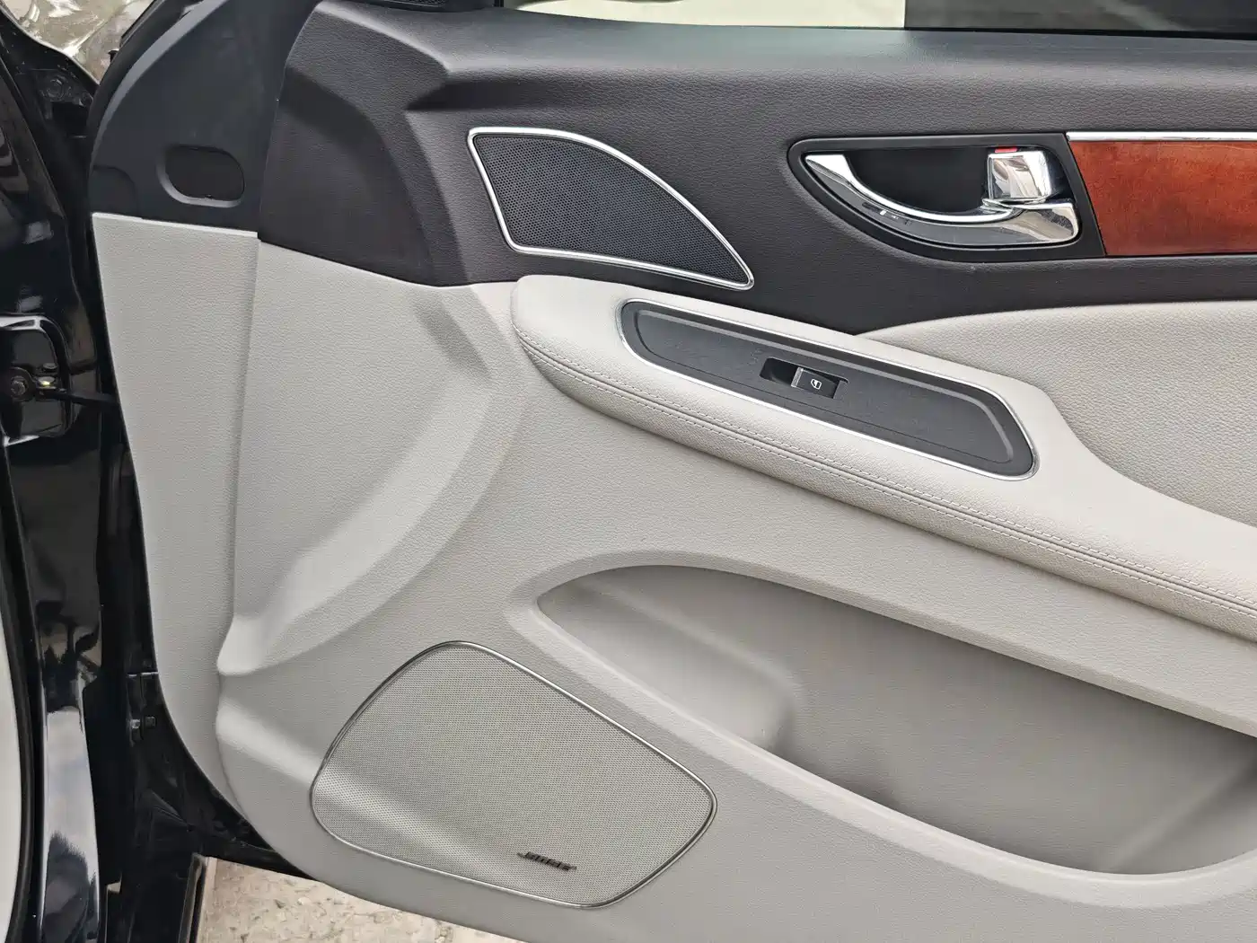 Hongqi H7 2017 2015 2.0T Luxury
