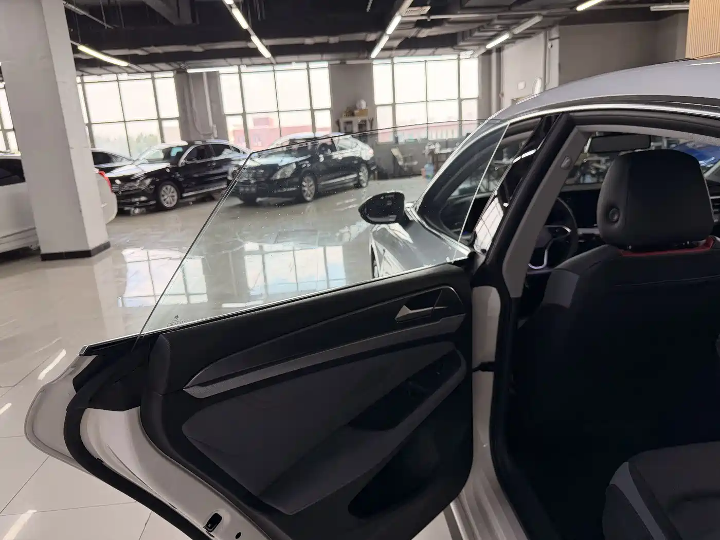 Volkswagen Lamando, миниатюра 7