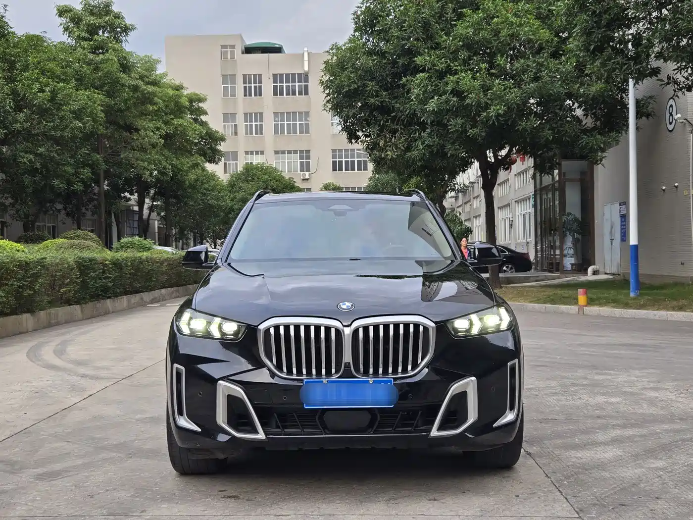 Фото 2 - BMW X5