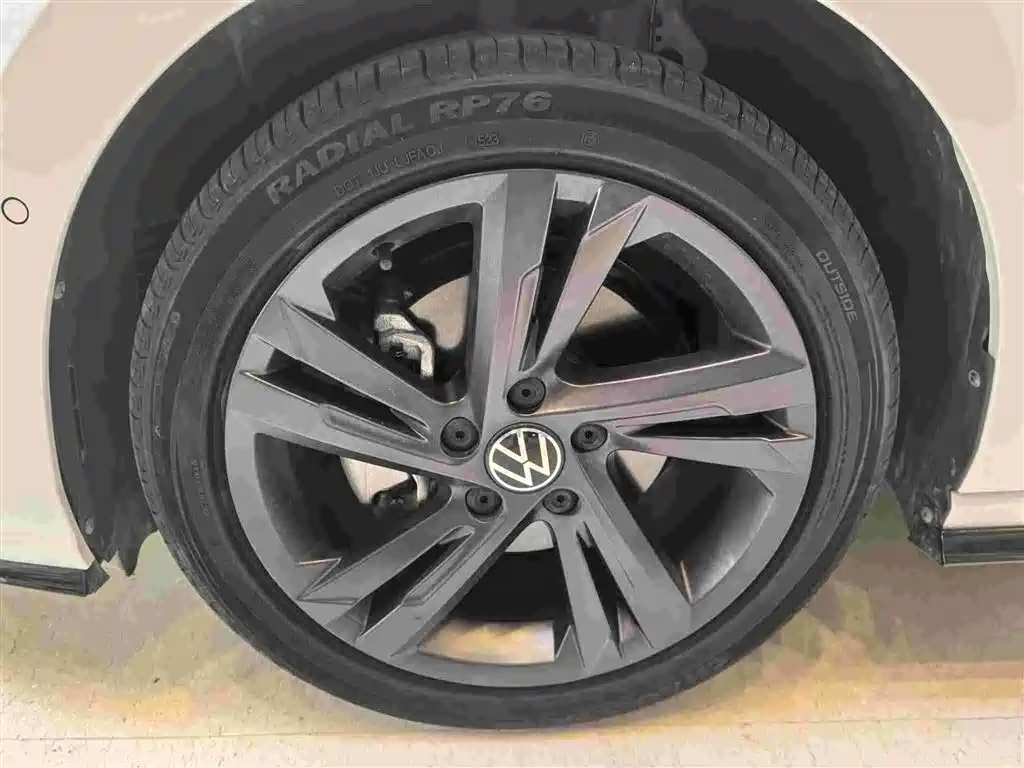 Volkswagen Golf 2023 280TSI DSG R-Line Lite фото 21