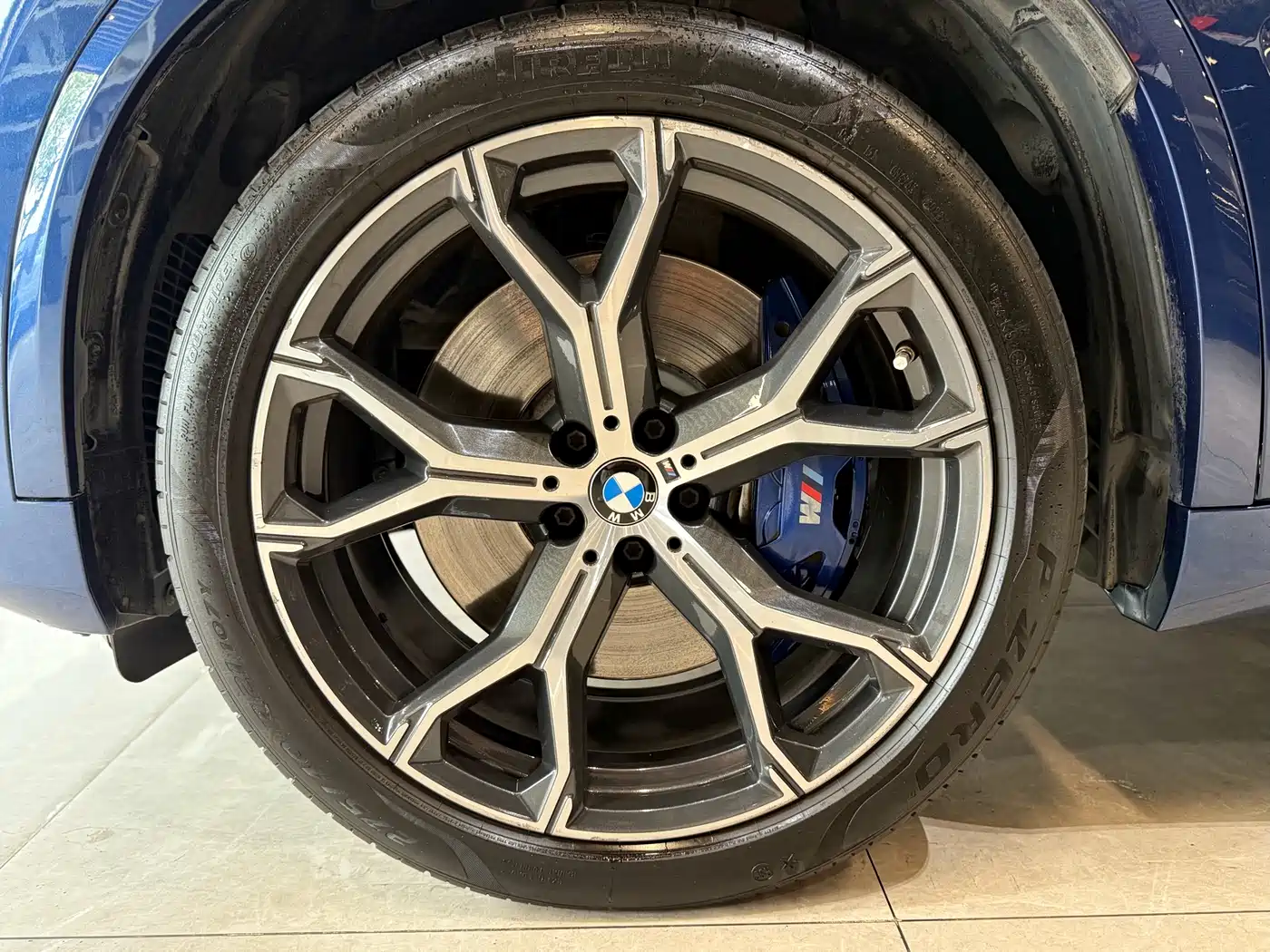 BMW X5 (Import) 2019 xDrive40i Exclusive M Sport Package фото 29