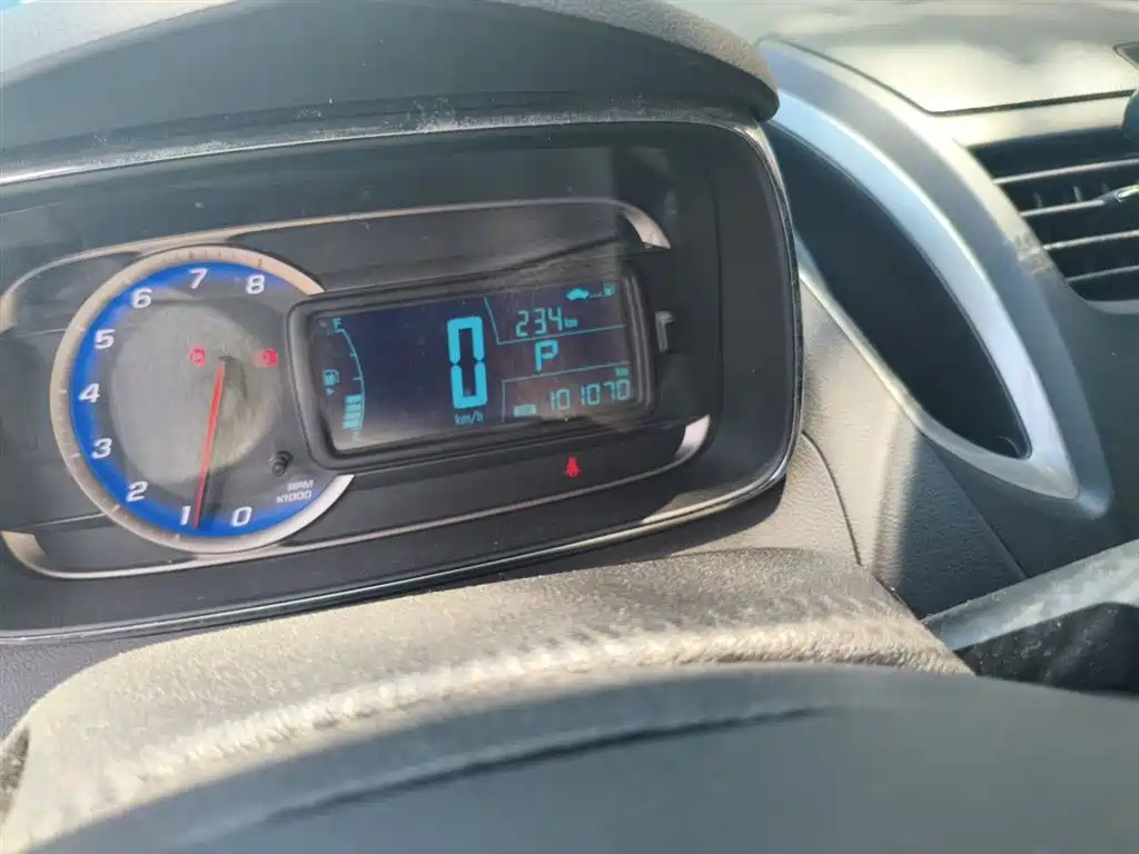 Chevrolet Trax 2014 1.4T Automatic 2WD Luxury фото 5