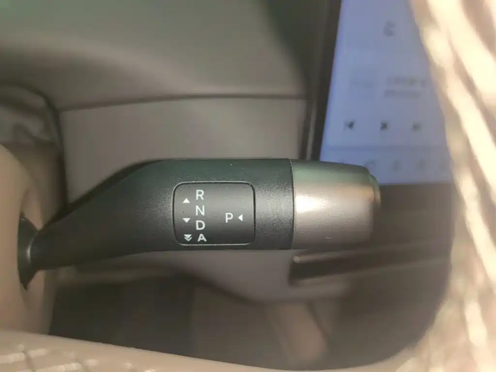 Li Auto i6 2026 2025 2WD Base Model