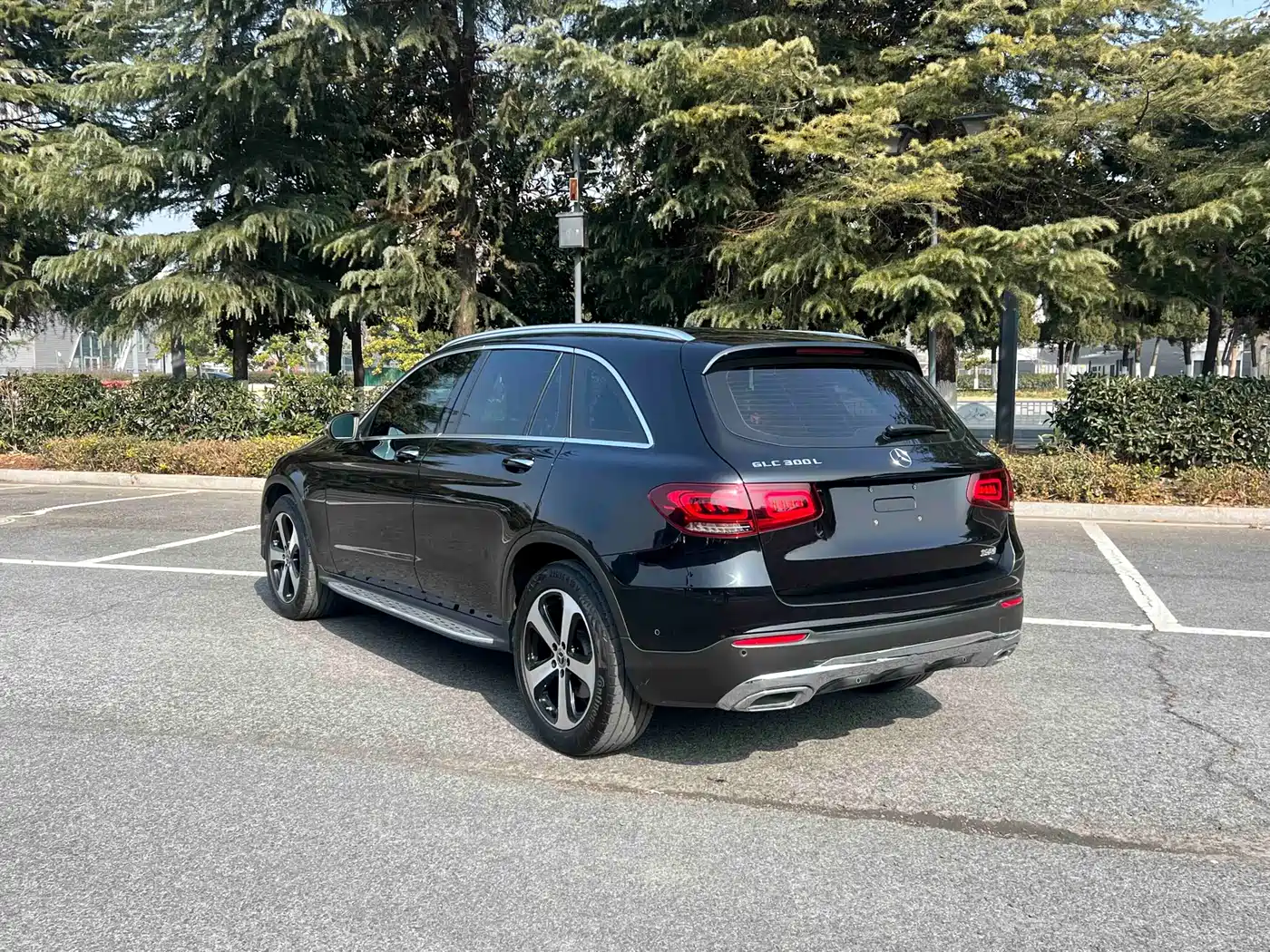 Mercedes-Benz GLC 2021 GLC 260 L 4MATIC Sporty фото 3