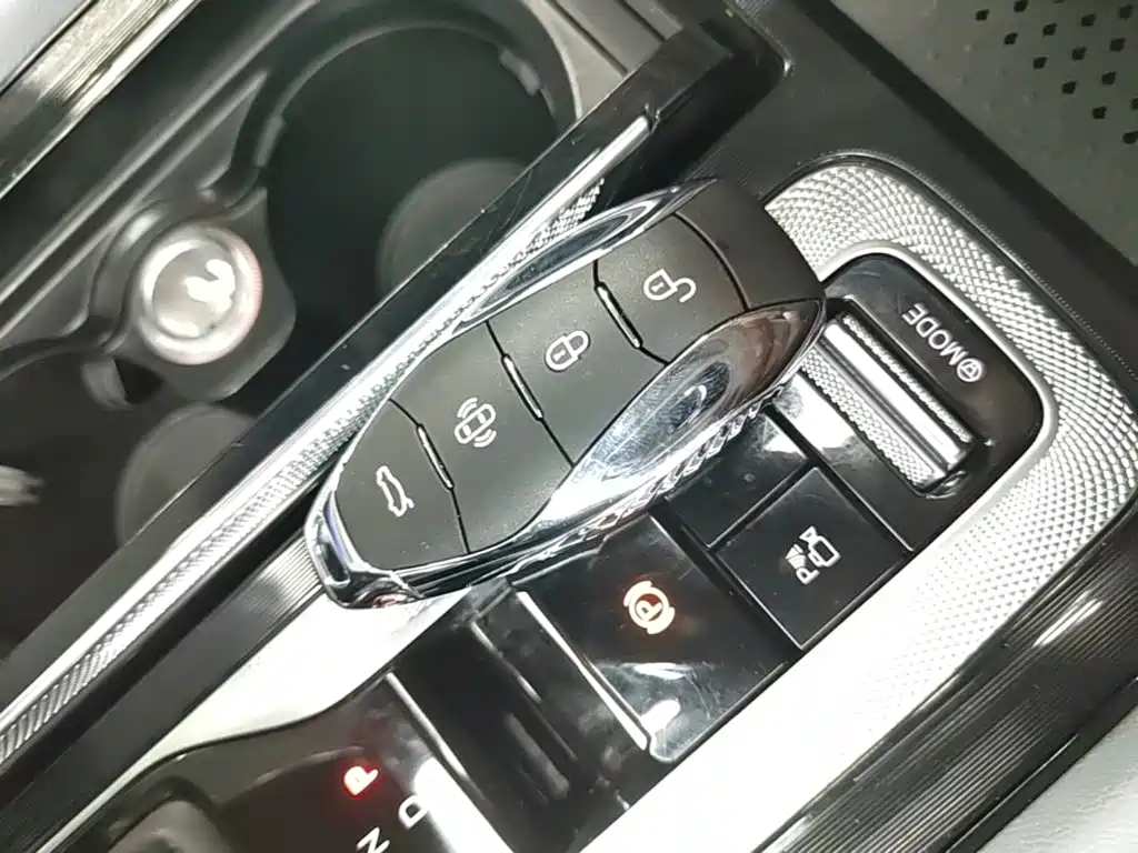 Hongqi H5 PHEV 2025 2025 170 Super Hybrid Edition