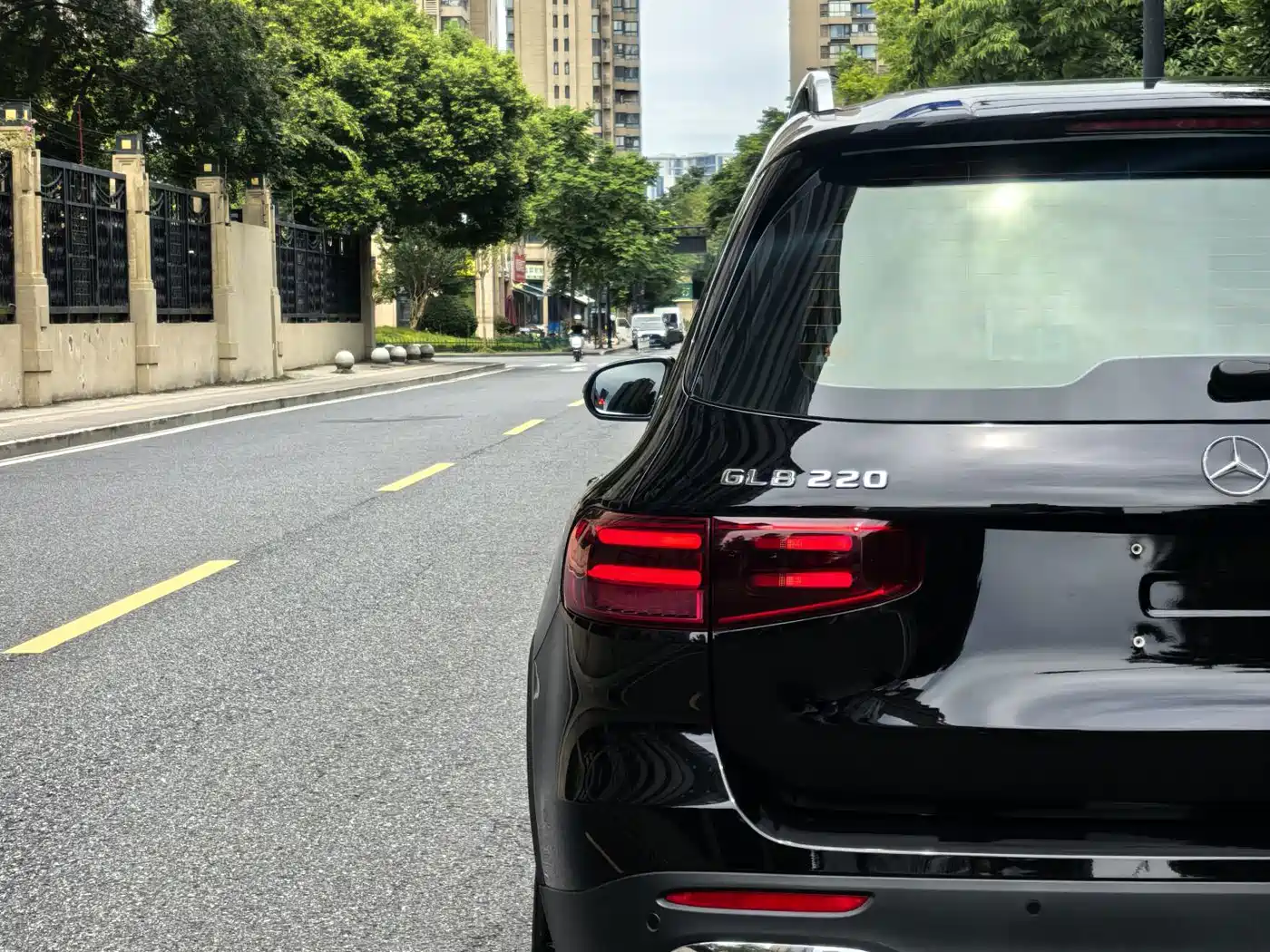 Mercedes-Benz GLB 2026 2025 GLB 220 Dynamic
