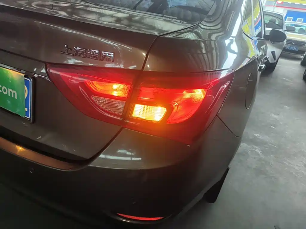 Фото 8 - Buick Excelle