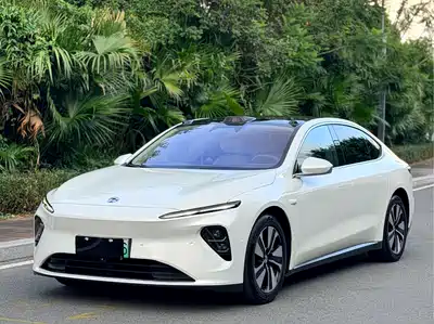 NIO ET7