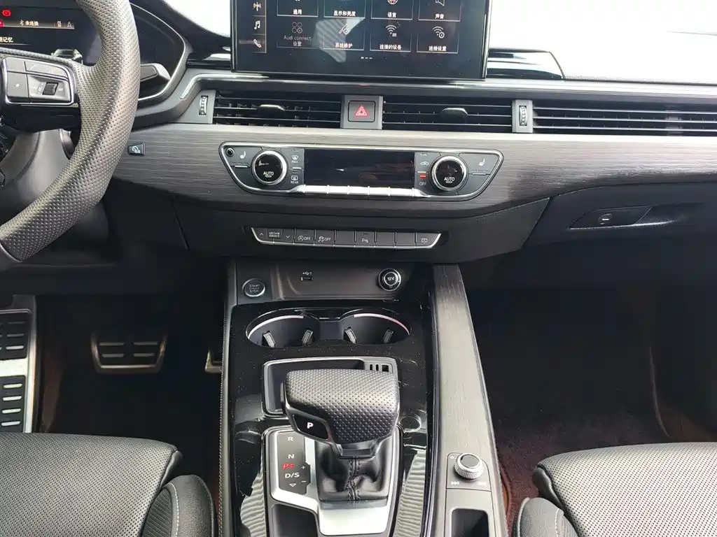 Audi A4L 2024 40 TFSI Luxury Dynamic фото 7