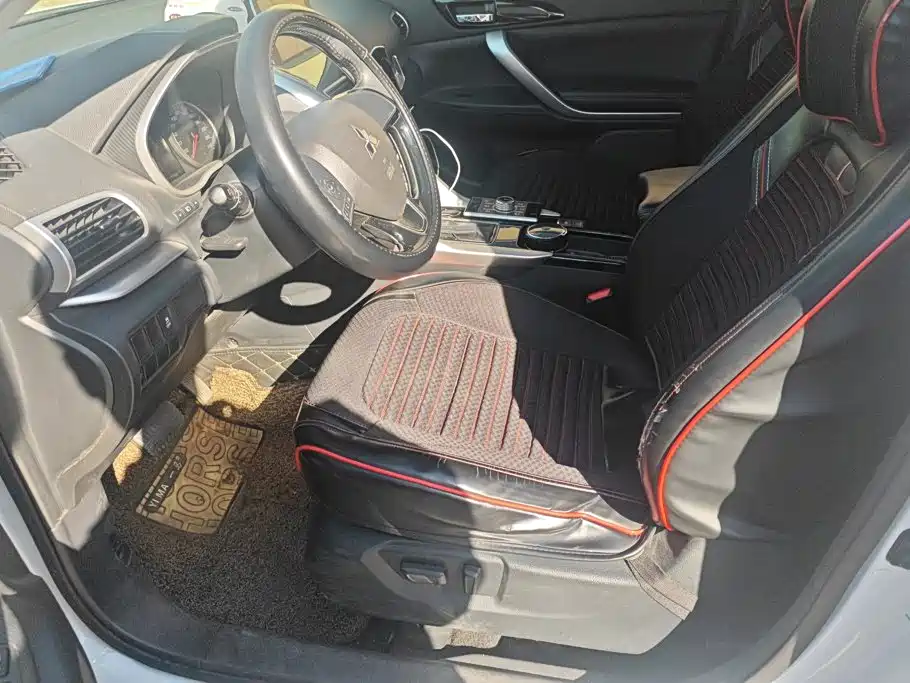 Mitsubishi Eclipse Cross 2021 2021 1.5T CVT 2WD Dream Edition