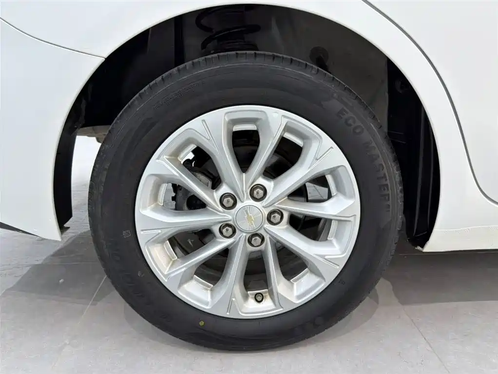 Chevrolet Monza 2023 1.5L Dual-Clutch Enjoyment Edition фото 18