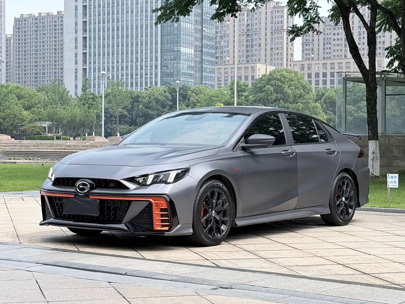 GAC Trumpchi Trumpchi Emkoo 2022 270T DCT J16 R-style Track Edition