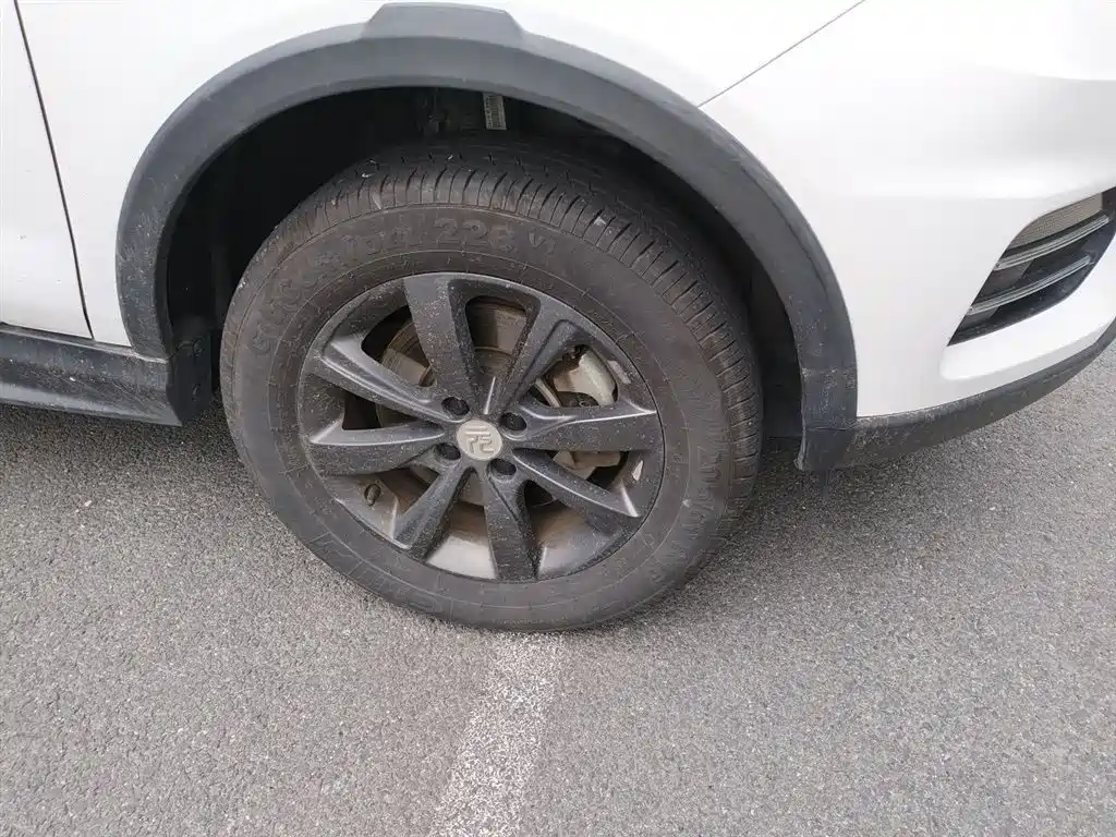 BYD Yuan New Energy 2018 EV360 Smart Connected Cool Type фото 23