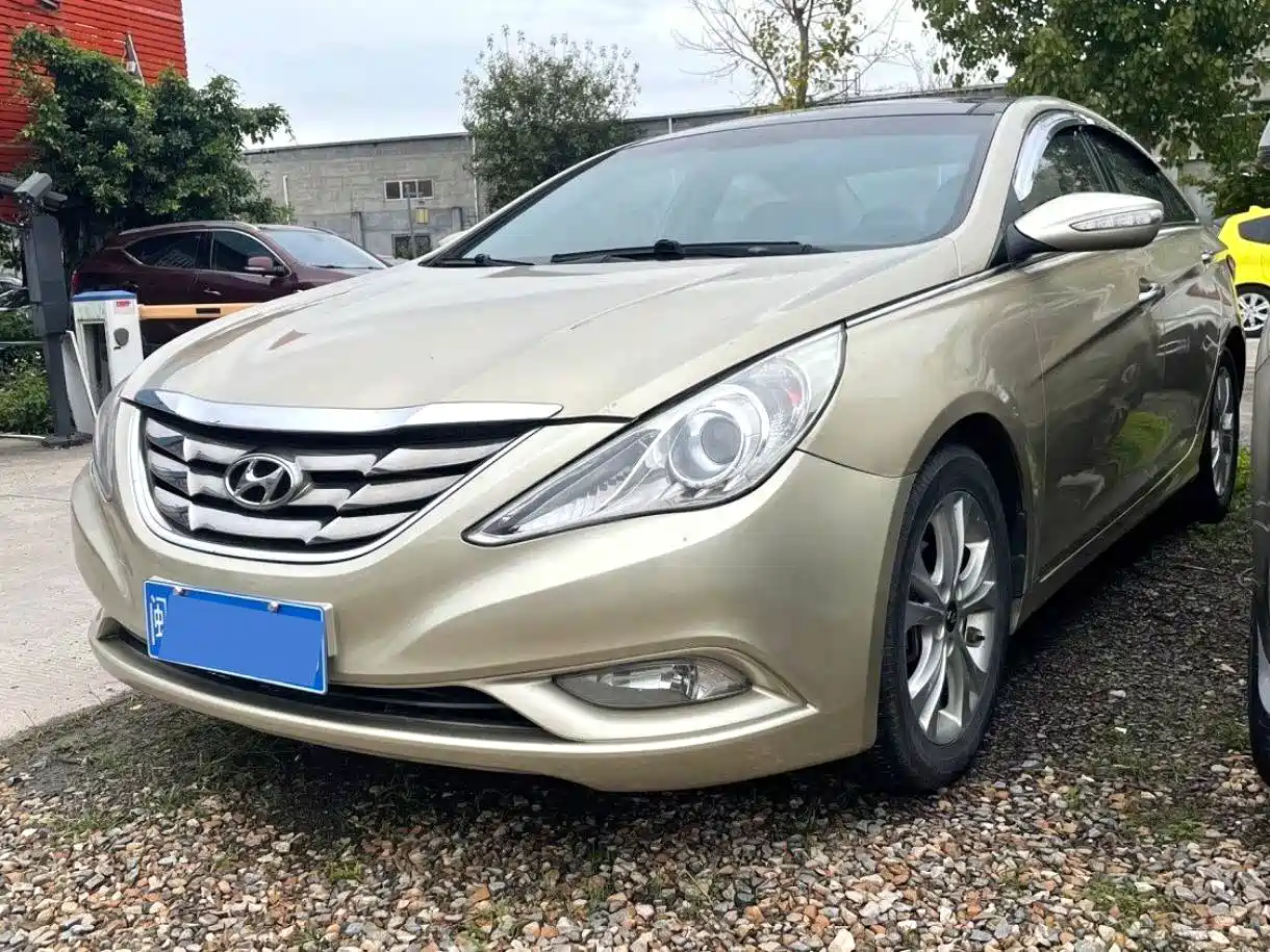 Hyundai Sonata 2013 2.0L Automatic Premium Edition