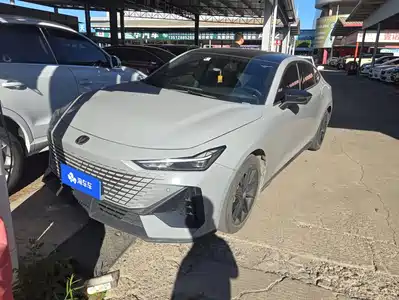 Changan UNI-V