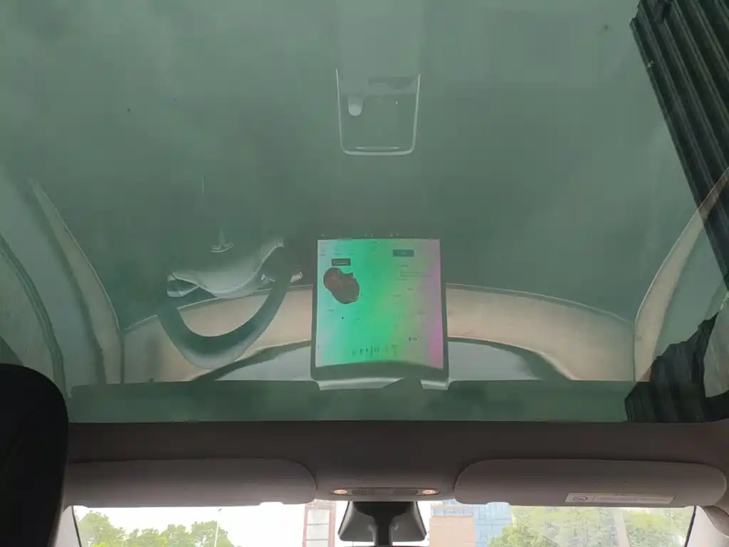 Фото 18 - Tesla Model Y