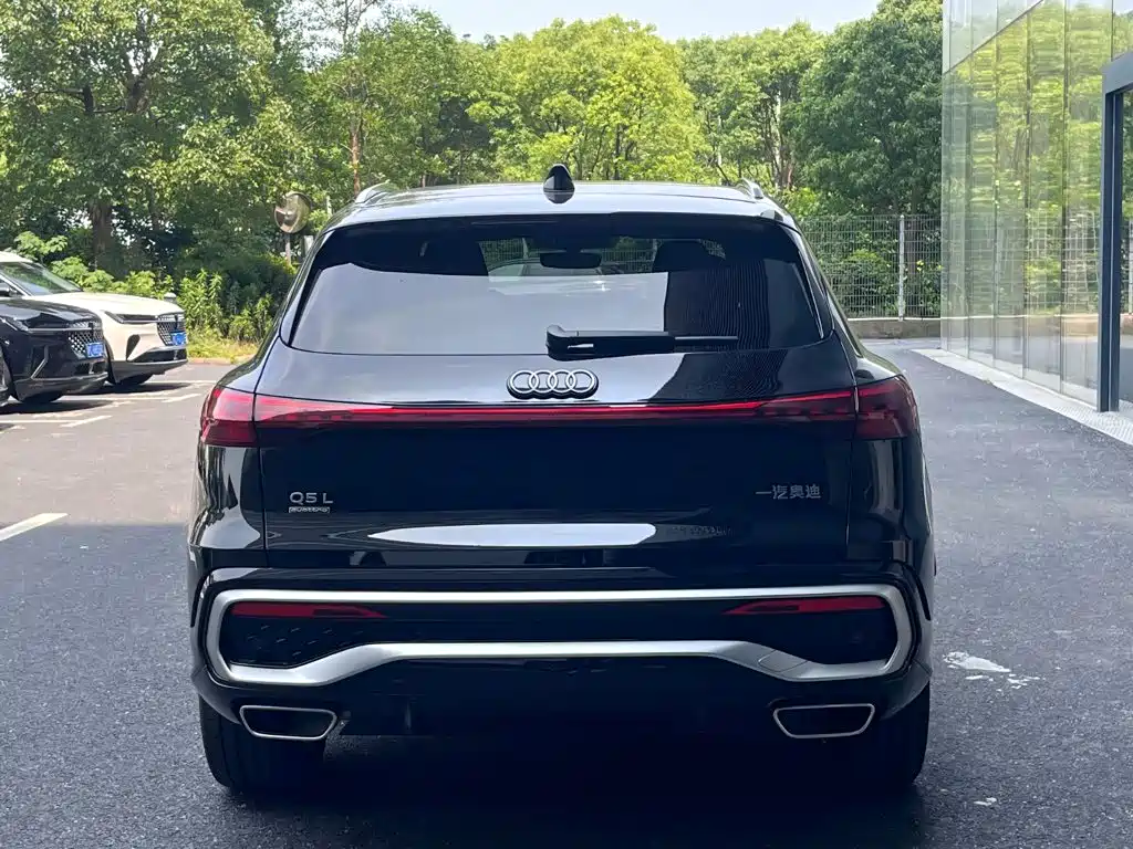 Audi Q5L 2026 2026 Luxury Sport 150kW