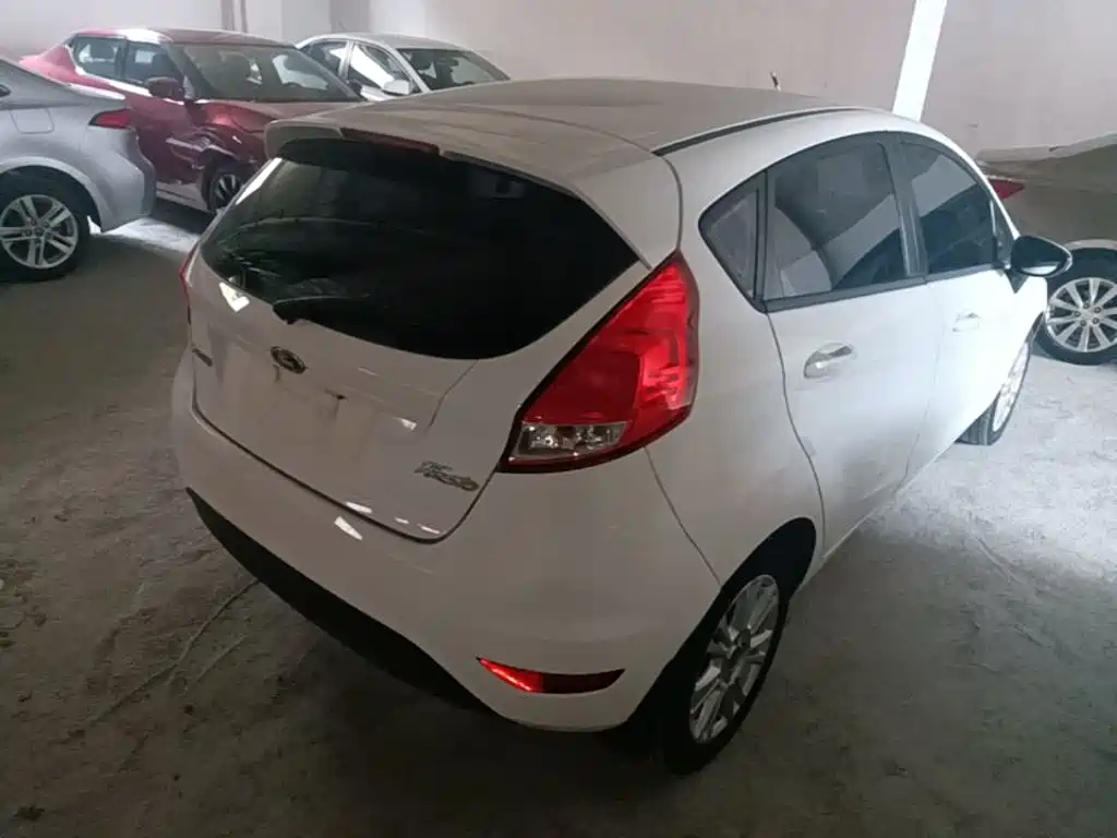 Ford Fiesta 2016 2013 Hatchback 1.5L Automatic Premium