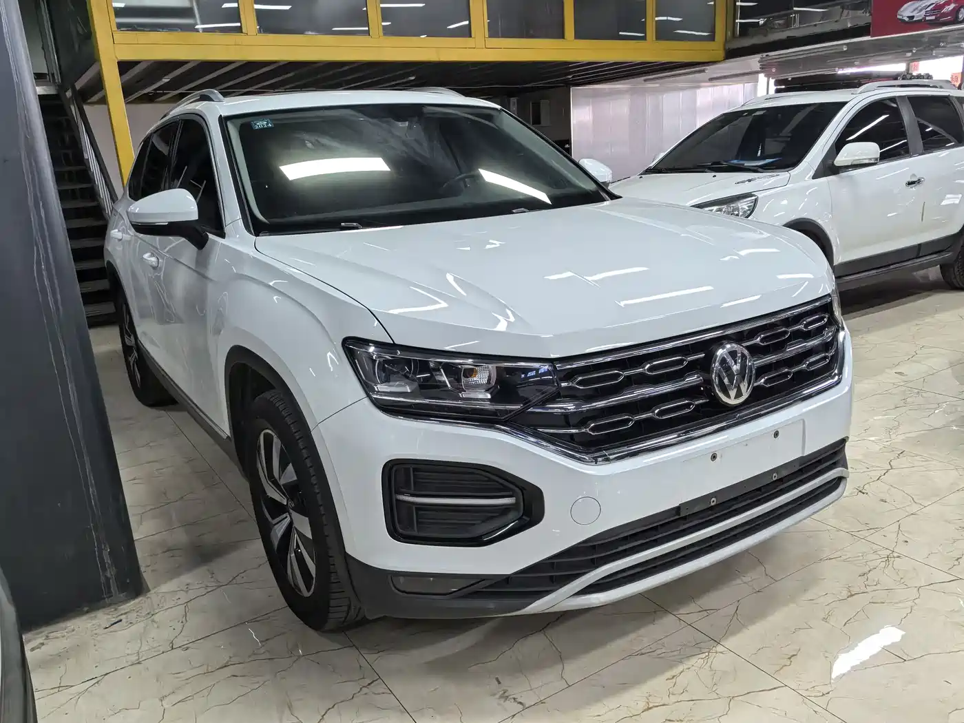 Volkswagen Tayron 2019 Expedition 280TSI 2WD Luxury (China VI) фото 3