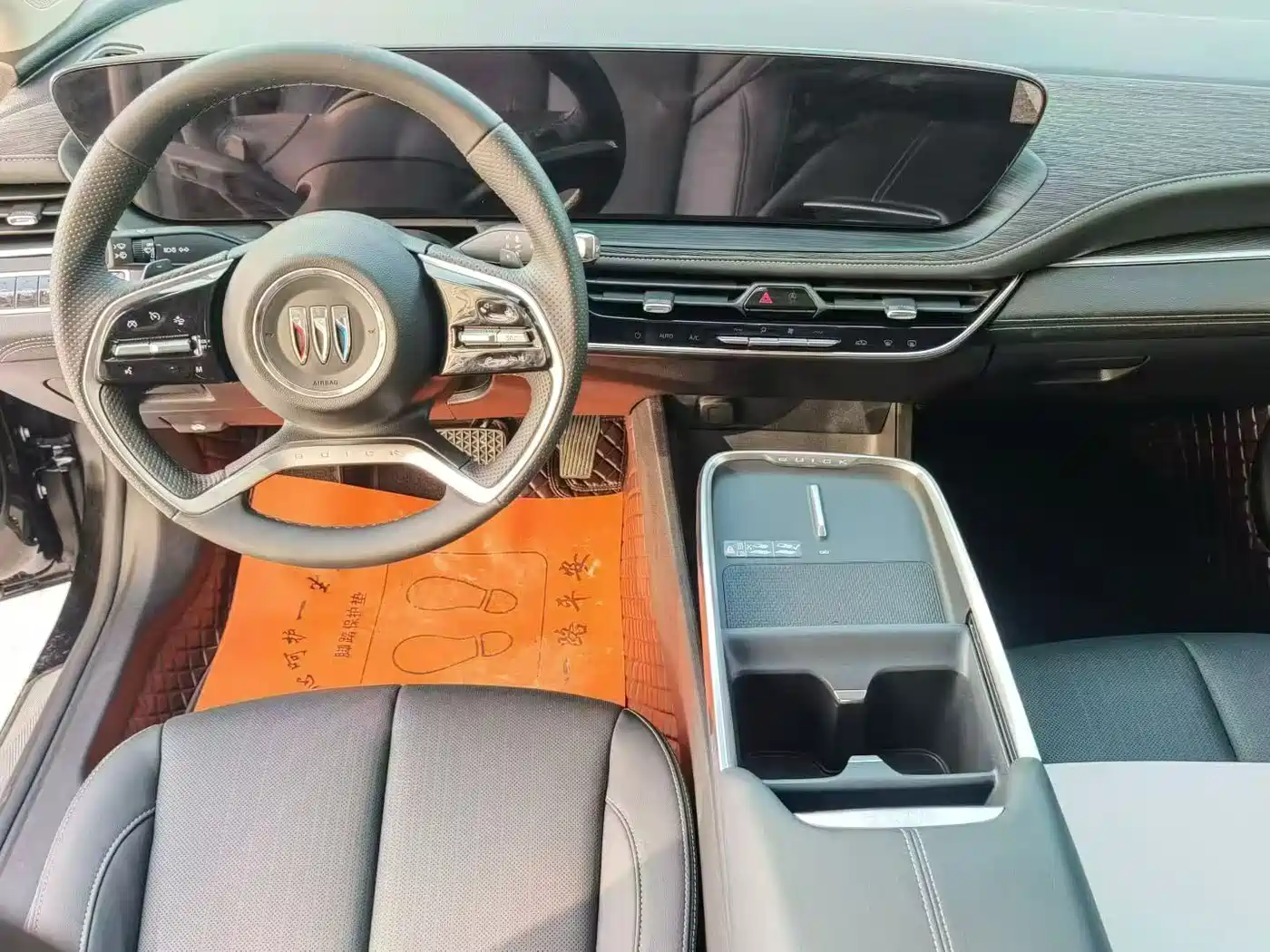 BUICK LACROSSE