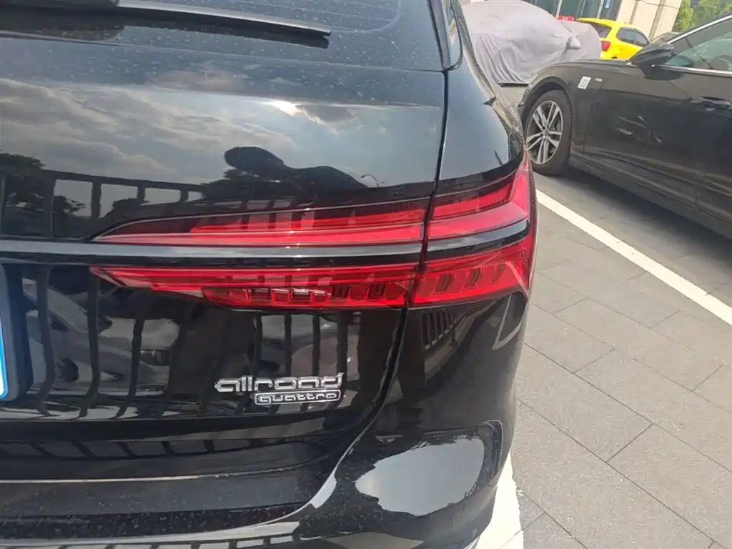 Audi A6 (Import) 2024 allroad quattro 55 TFSI Premium Off-road фото 8